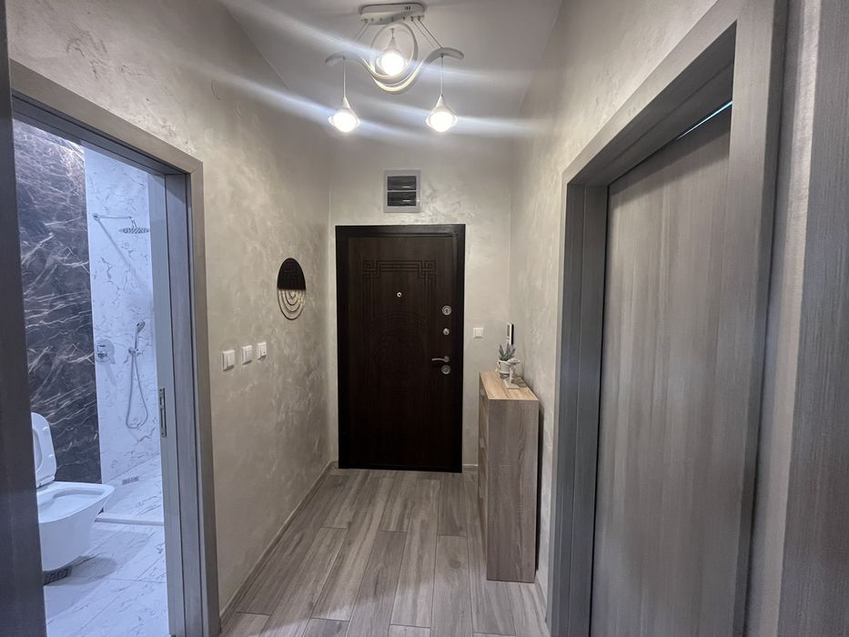 Дава се под наем Двустаен апартамент в Пловдив, Тракия - 78 кв.м за 407.49 € - Снимка #11