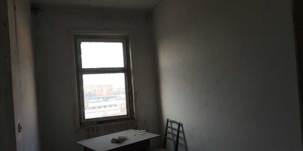 Продается 4х комнатная квартира срочно