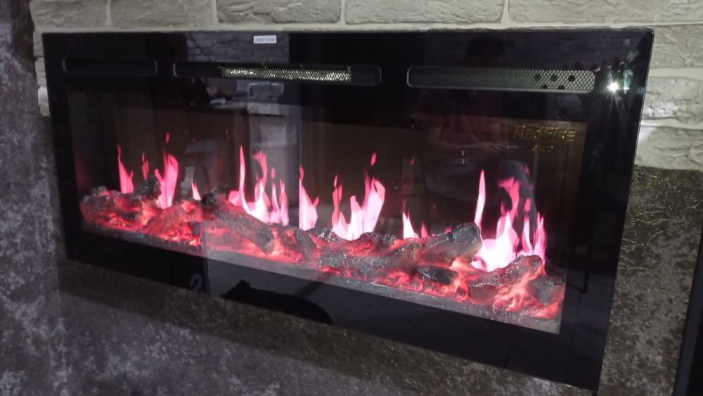 Декоративный камин от Aiwa