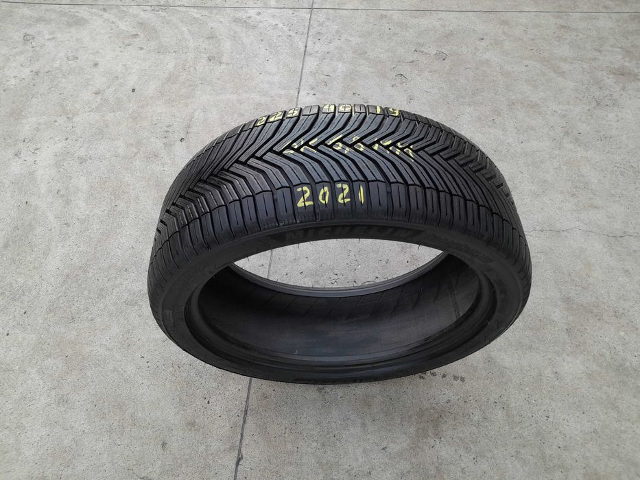 O anvelopa 225 40 19 michelin crossclimat profil 6,8 mm 2021