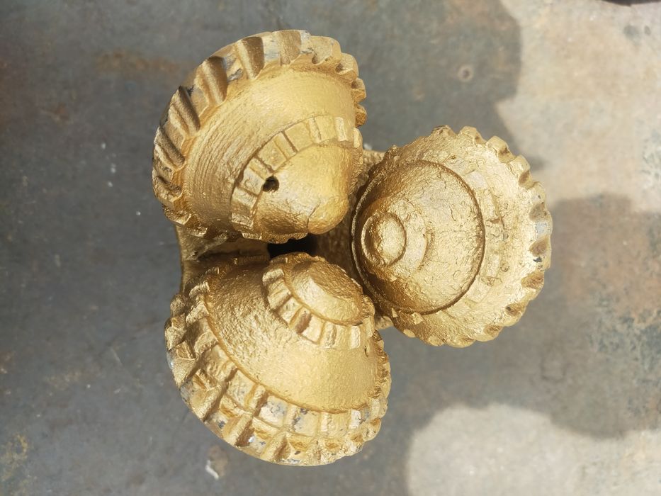 Продам буровое долото