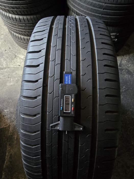 Continental 215/45 R17 87V vară