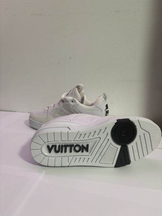 vand louis vuitton skate albi noi