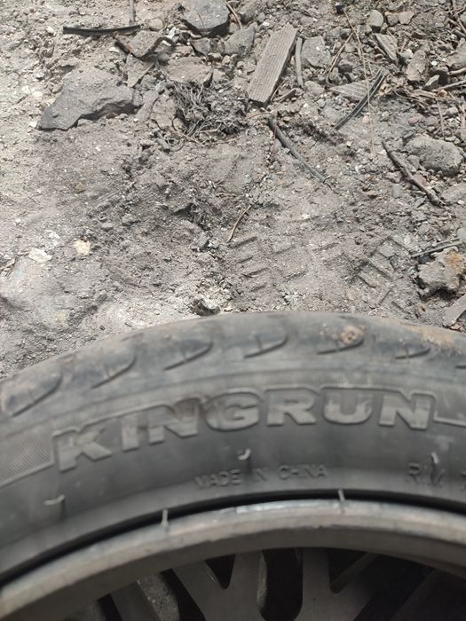 Продам колеса в сборе летнии на 17