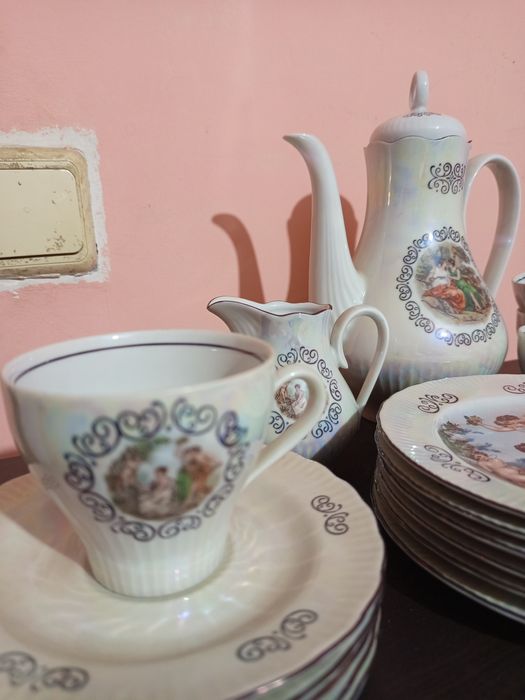 Сервиз за кафе за 6 персона