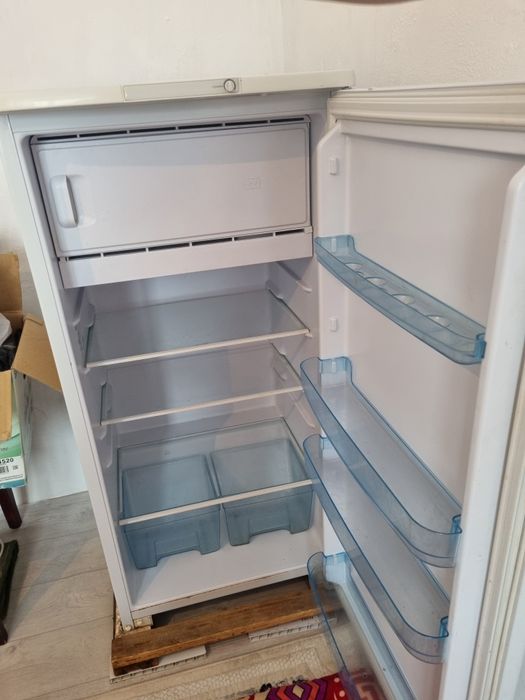 Быт.техника ,Холодильник