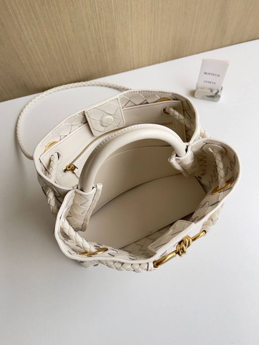 Geanta Bottega Veneta Andiamo