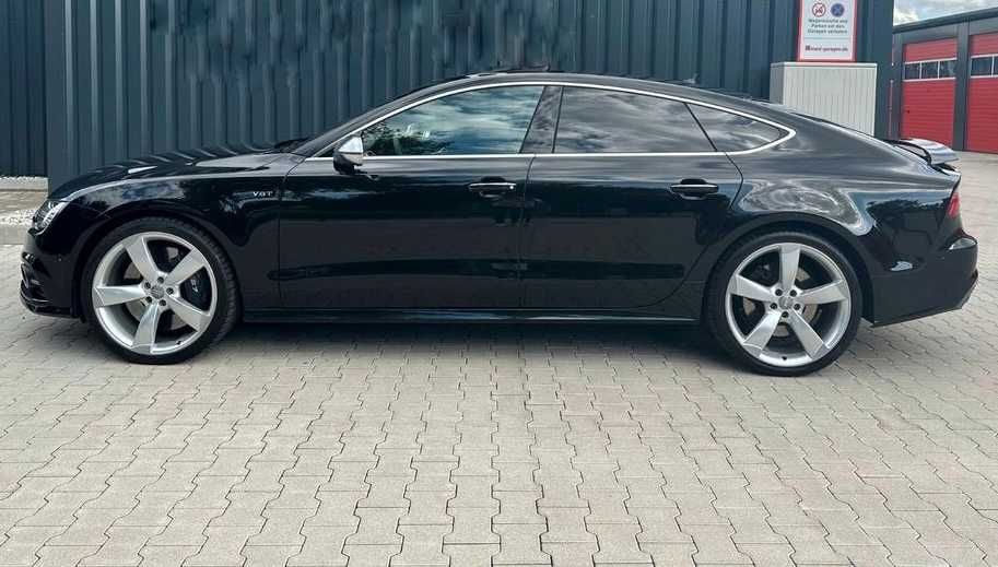 AUDI S7 4.0TFSI На Части