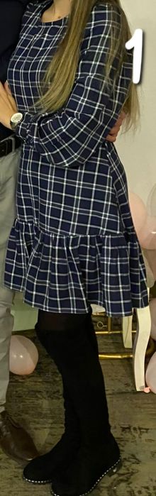 Vând rochii de ocazie