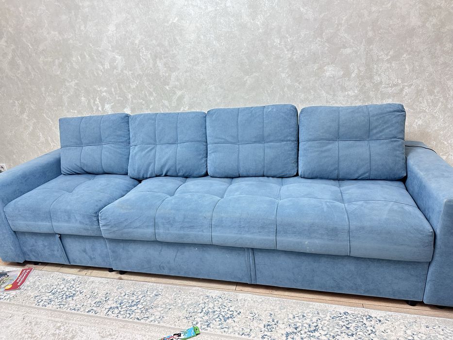 Продам диван в гостиную