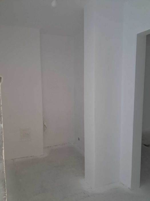 Vand  apartament  PC 3 camere, 2 bai, 2 balcoane