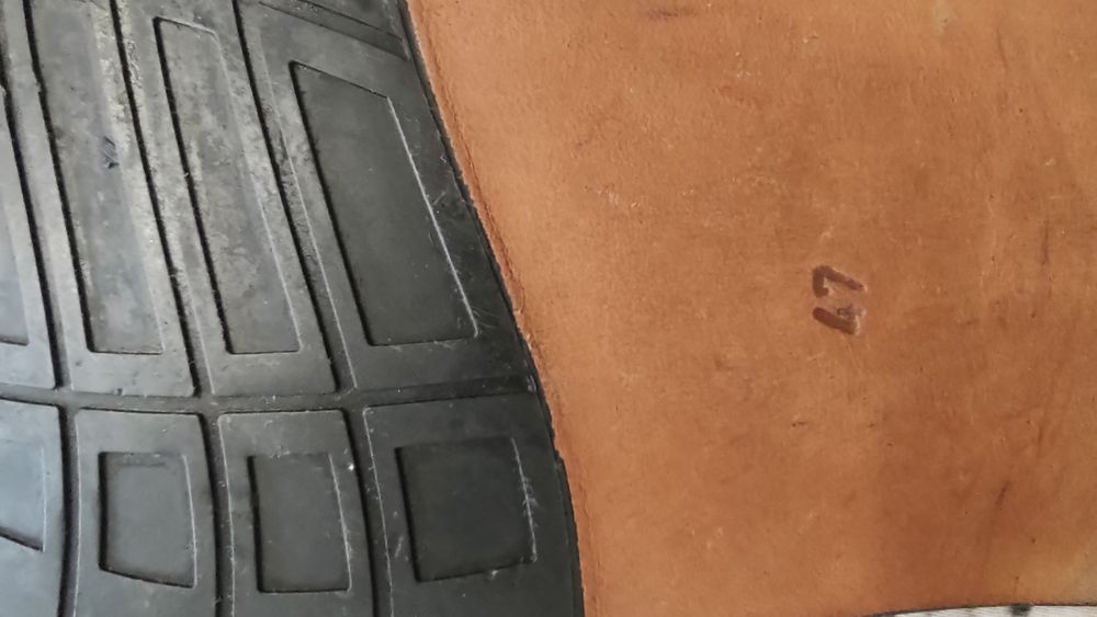 Pantofi din piele