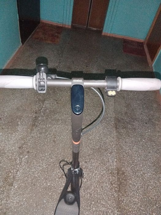 Электросамокат  Ninebot