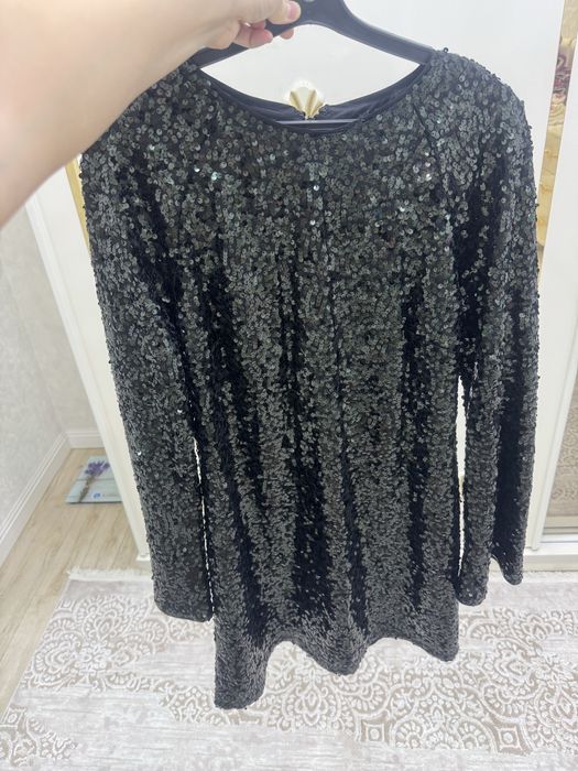 Платье вечернее