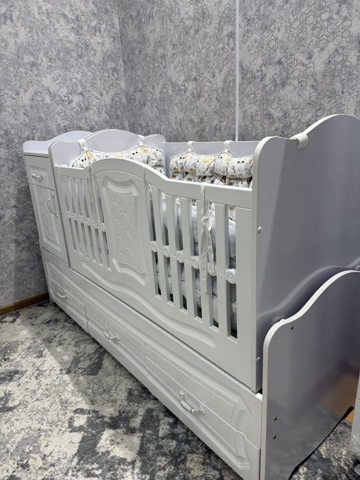 Детская кровать новая