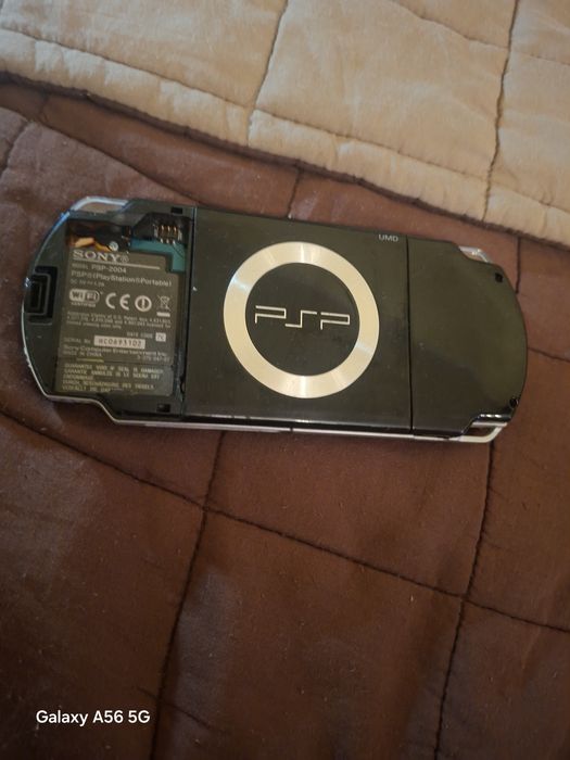 Vand  consola sony psp