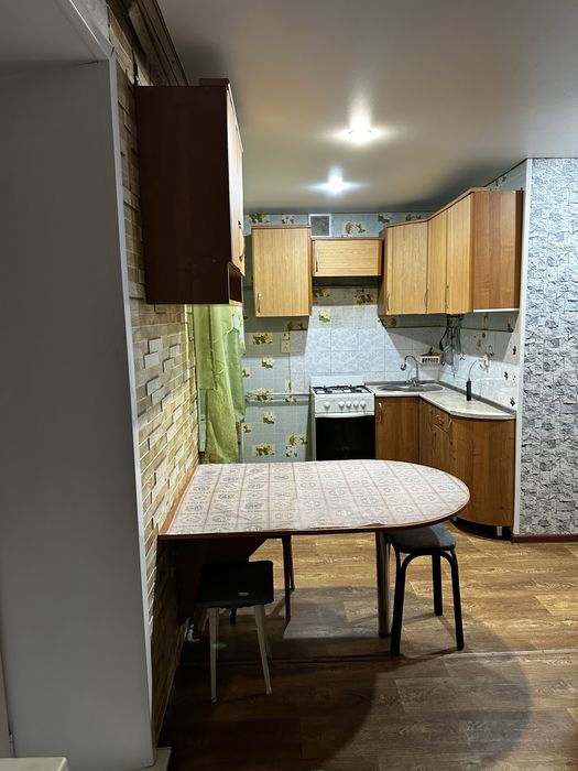 Продам 2 ком квартиру в 3-16 (5 этаж)