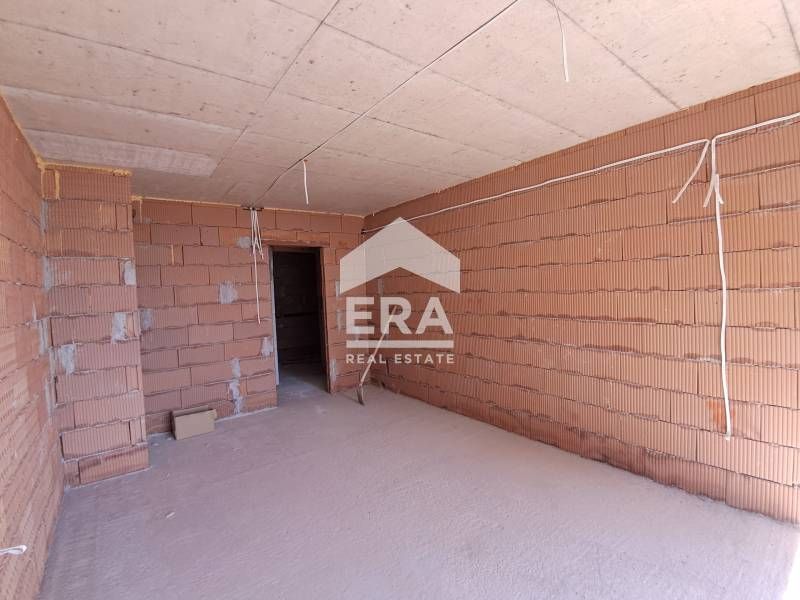 Продава се Тристаен апартамент в к.к. Св.Св. Константин и Елена - 137 кв.м за 2103 €/кв.м - Снимка #10