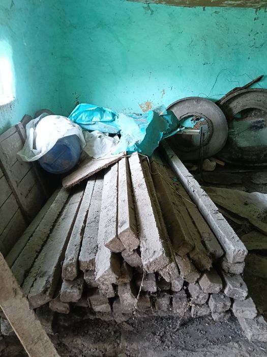 Vând spalieri beton 50 bucati