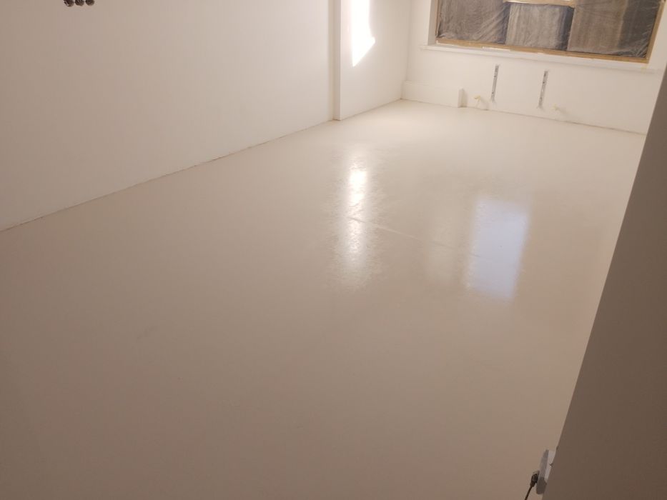 Nalivnoy pol .Tarket Laminat .Наливной пол ламинат таркит