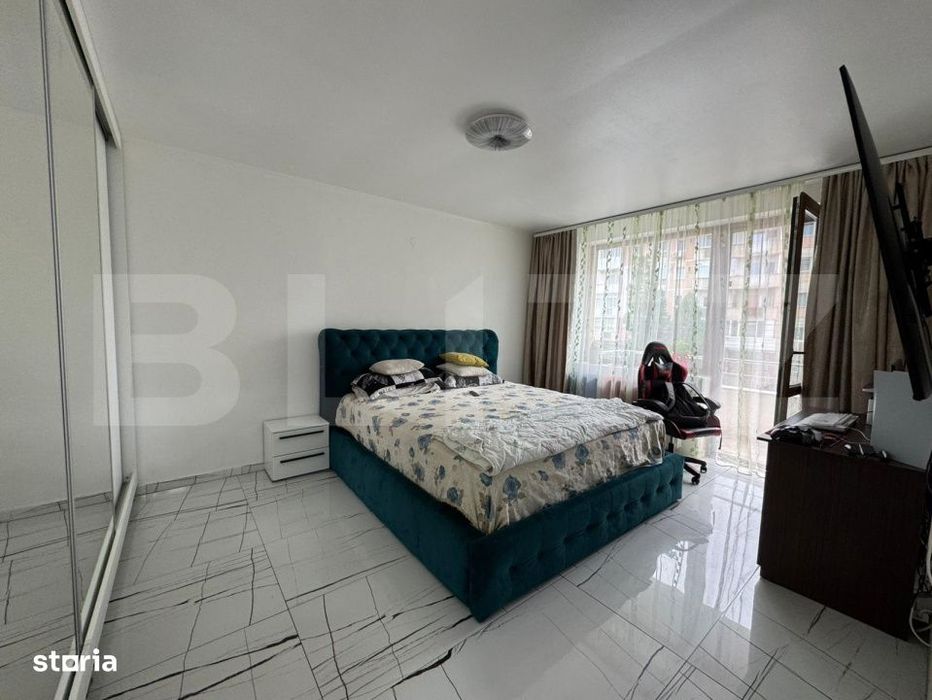 Apartament de vanzare, cu 2 camere, 57 mp, decomandat, zona Balcescu