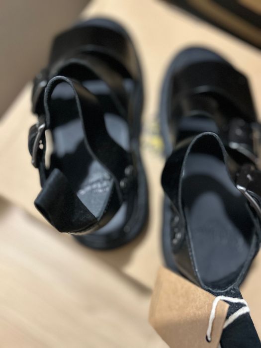 Нови сандали Dr Martens 37 номер
