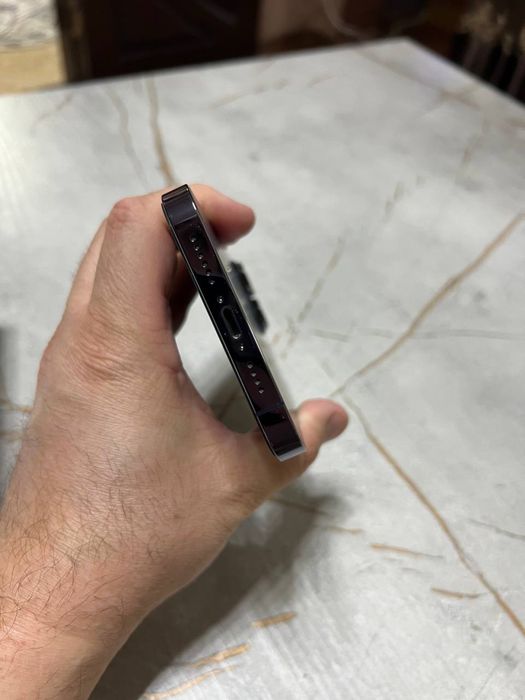 Iphone 14max telefon esim