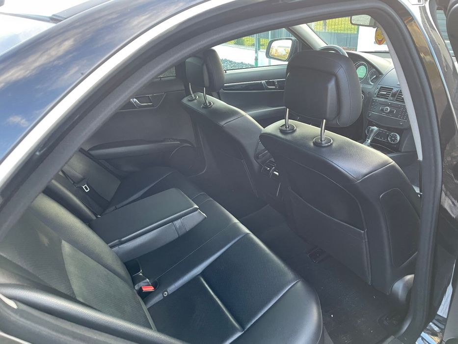 Mercedes Benz c220Automat