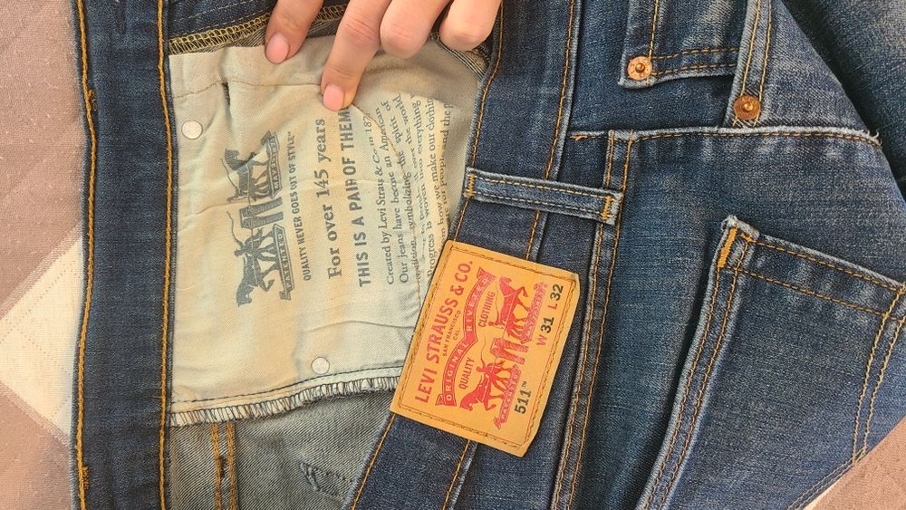 Massimo, Levis, Abercrombie, Tommy Bahama