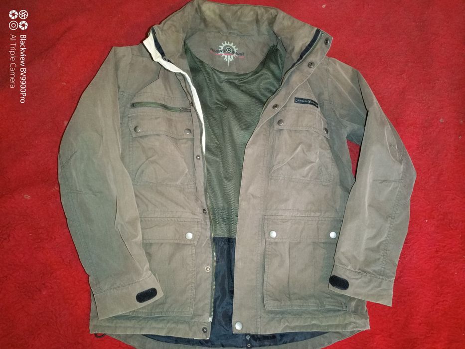 Geaca originala pt barbati Travel Wear  L deosebita