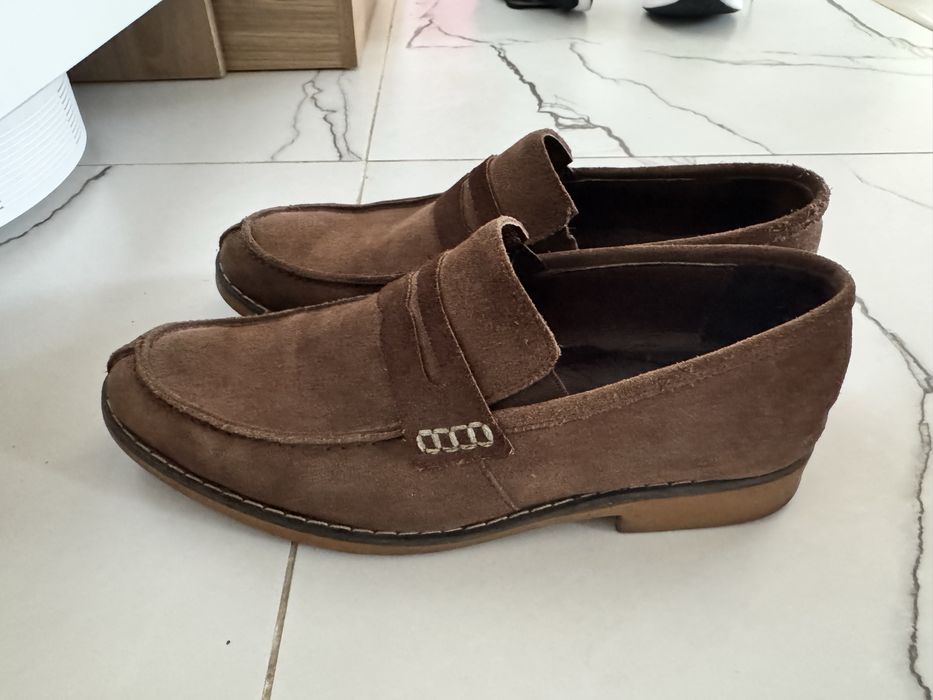 Замшевые лоферы  Suvari