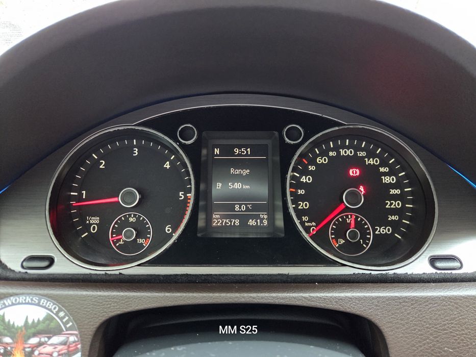 Автомобил VW PASSAT B7