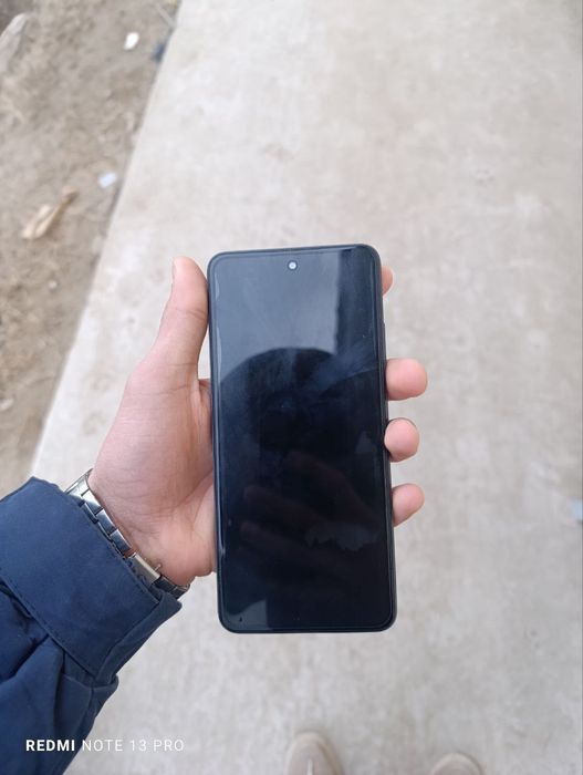 Smart 8 pro yangi siniy svet 4/64 lik galishiladi narxi 800 ming