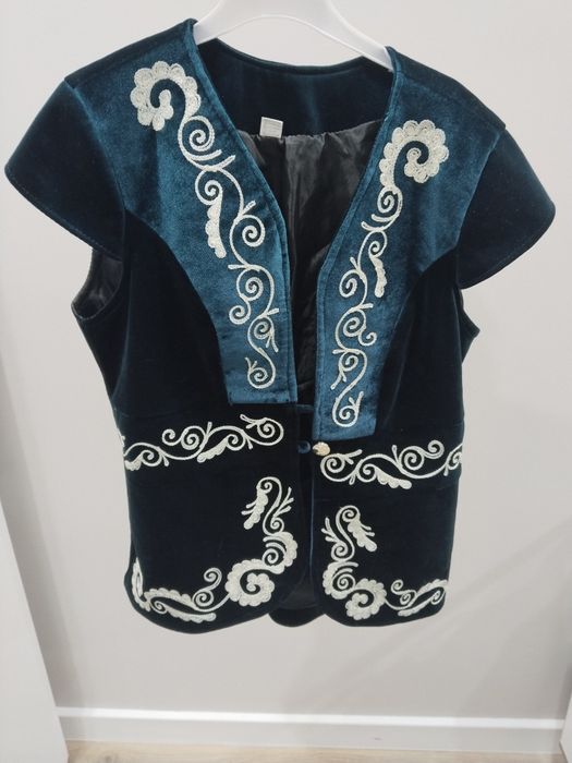 Продам кажекей 42-46р