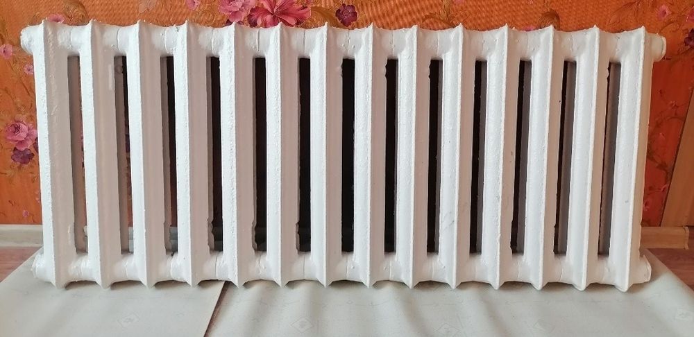 Продам чугунные батареи