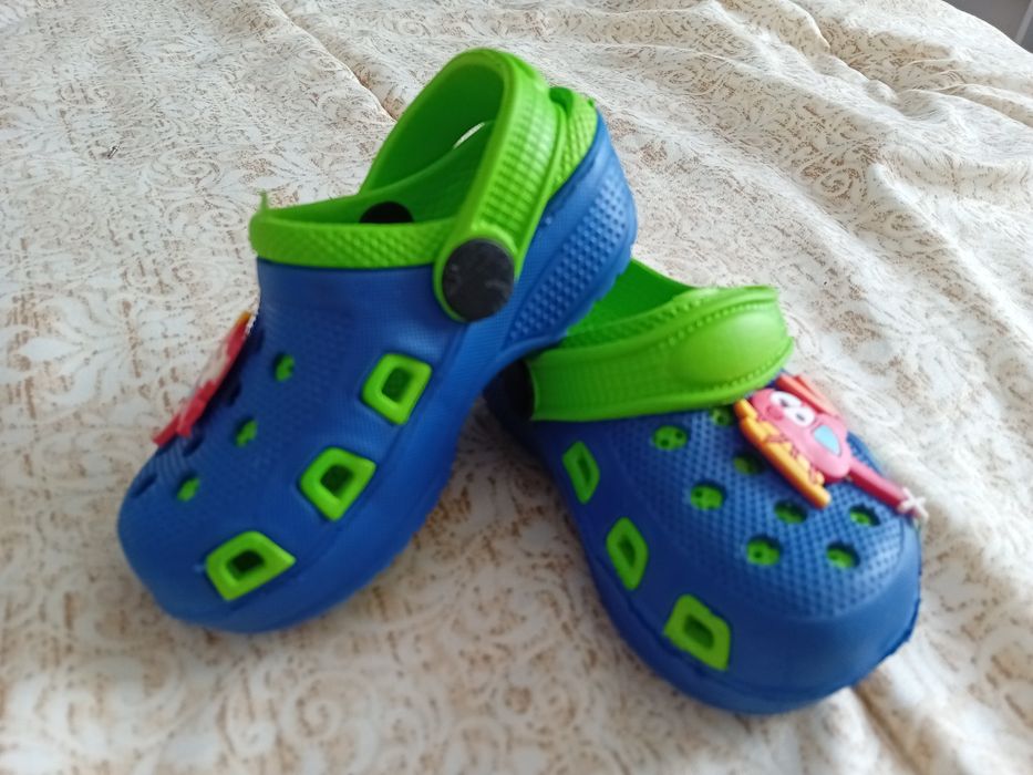 Papuci tip cros marimea 21, aprox. 13 cm