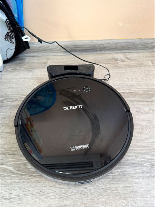Deebot прахосмукачка робот
