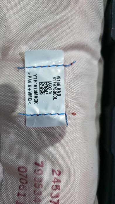 Airbag genunchi A1668600102 W166 ML250 ML350 GLE250 GLE350