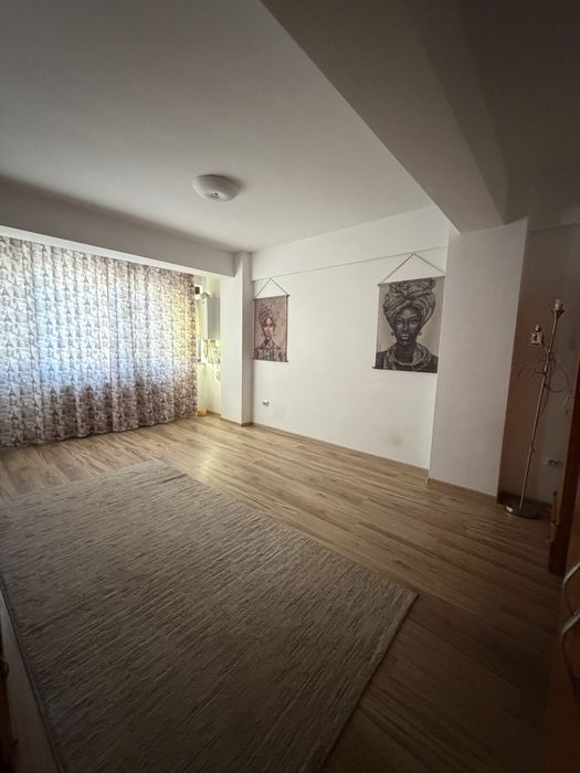 Inchiriez apartament 1 camera