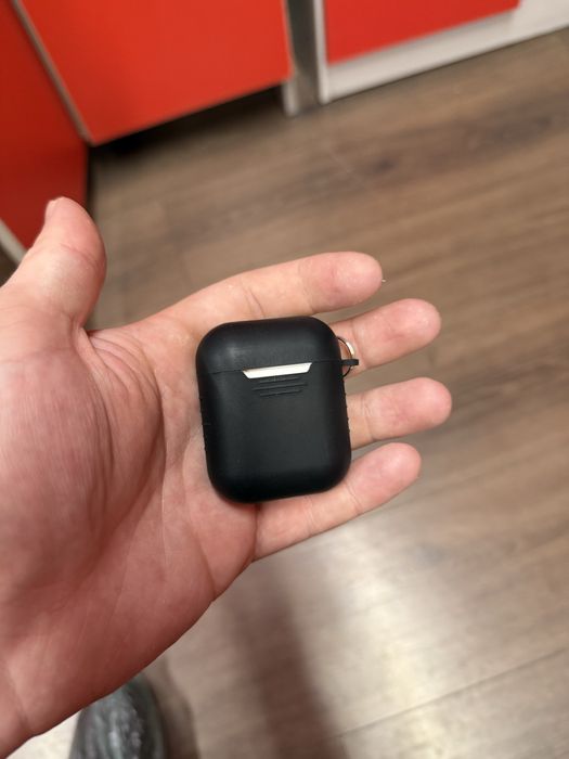 Air pods 2 (оригинал с коробкой)