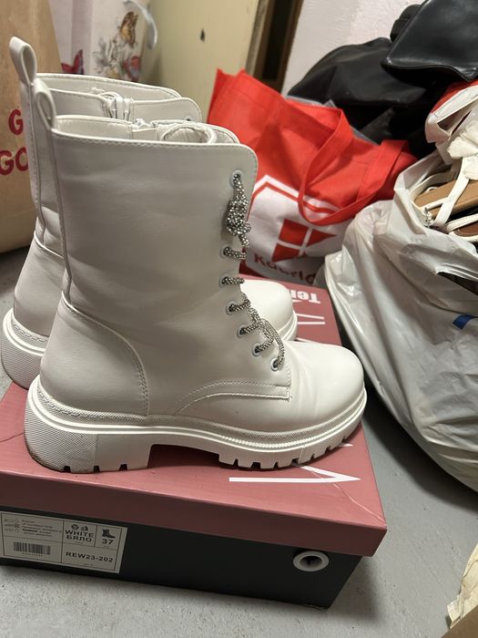 Дамски боти