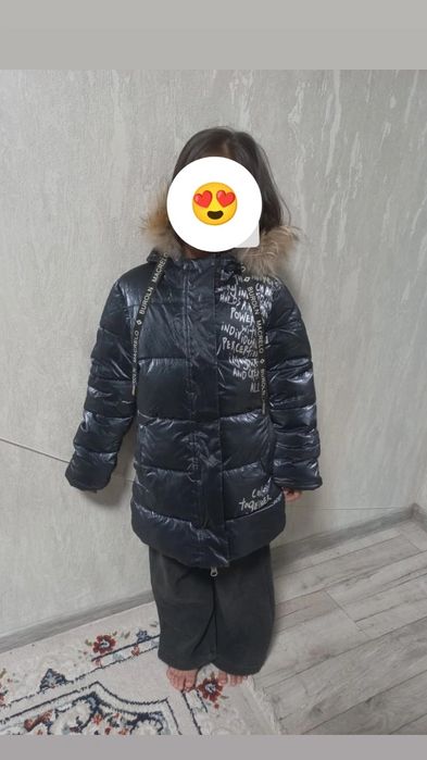 Продам куртку для девочки