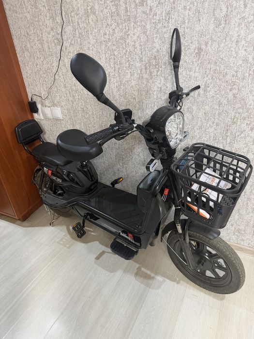 Продам скутер Мопед