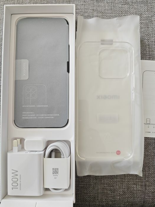 Чисто нов Xiaomi 17 Pro Max   16ram/1TB черна перла невероятен