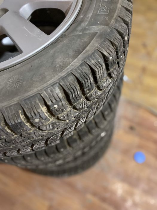 R15 диска шипы комплект