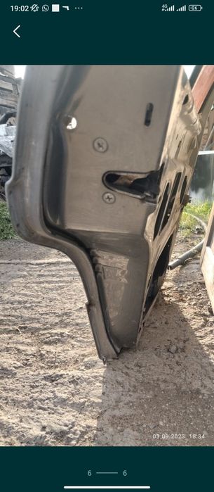 Дверь мерс 190 продам