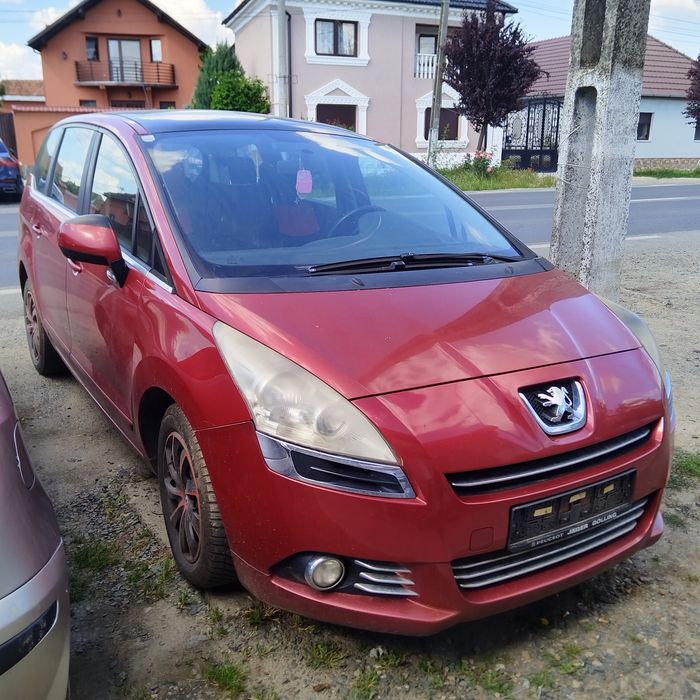 Capota Peugeot 5008 an 2009-2014