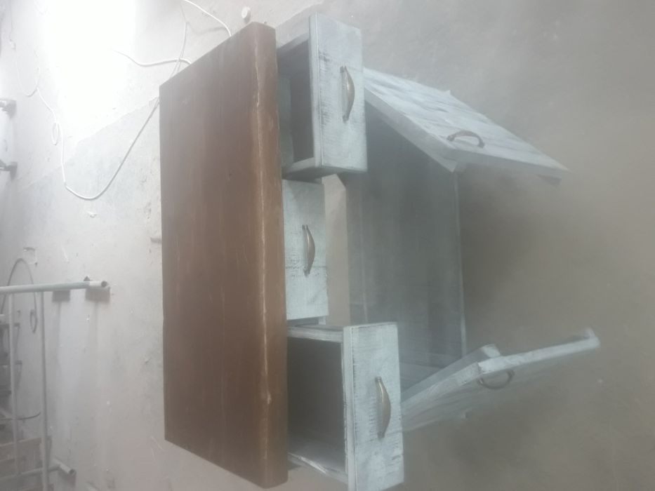 Шкаф за баня с плот от дъб