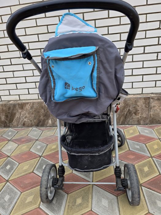 Продам детскую коляску раскладывающуюся