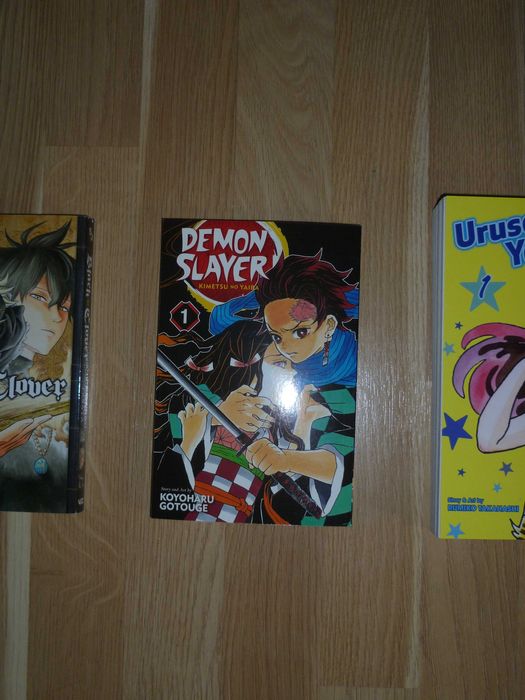 Различна манга/manga на Black Clover, Demon Slayer, Urusei Yatsura ...